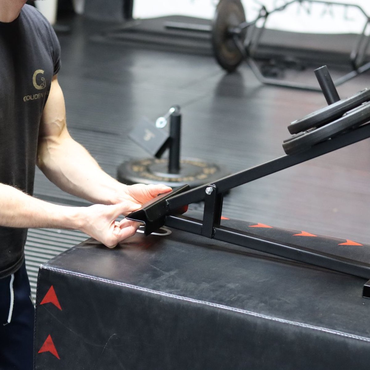Thumb War - Steel pinch grip training tool with powder-coated finish, designed to build thumb and hand muscle strength.