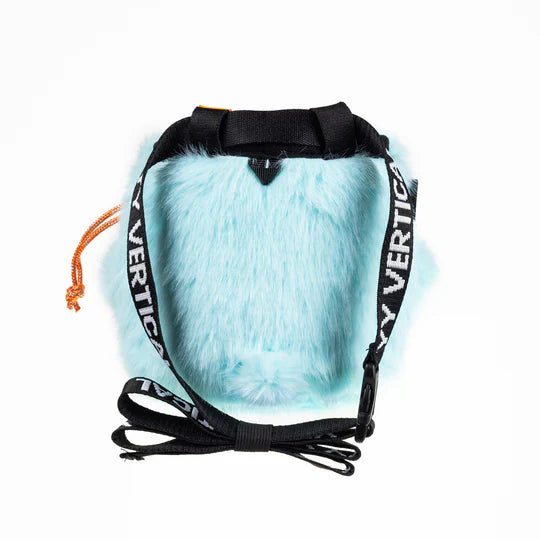 YY Vertical – Chalkbag Bear