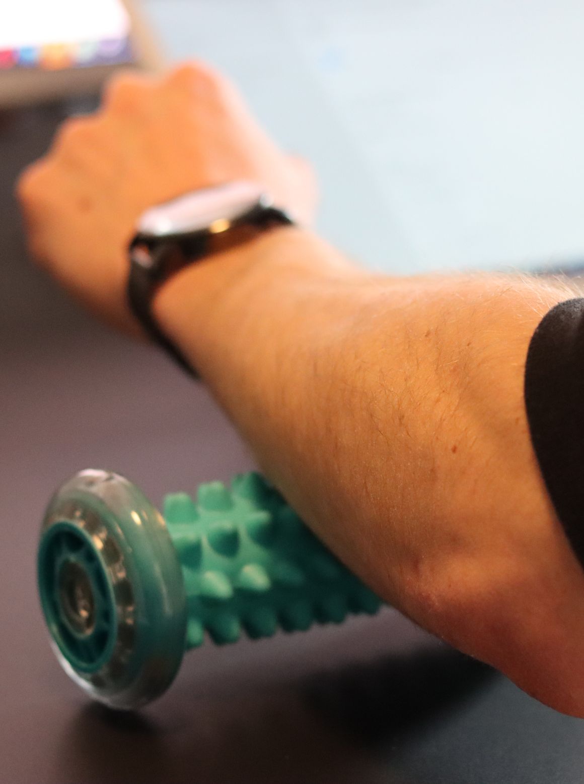 Golden Grip forearm roller with massage balls