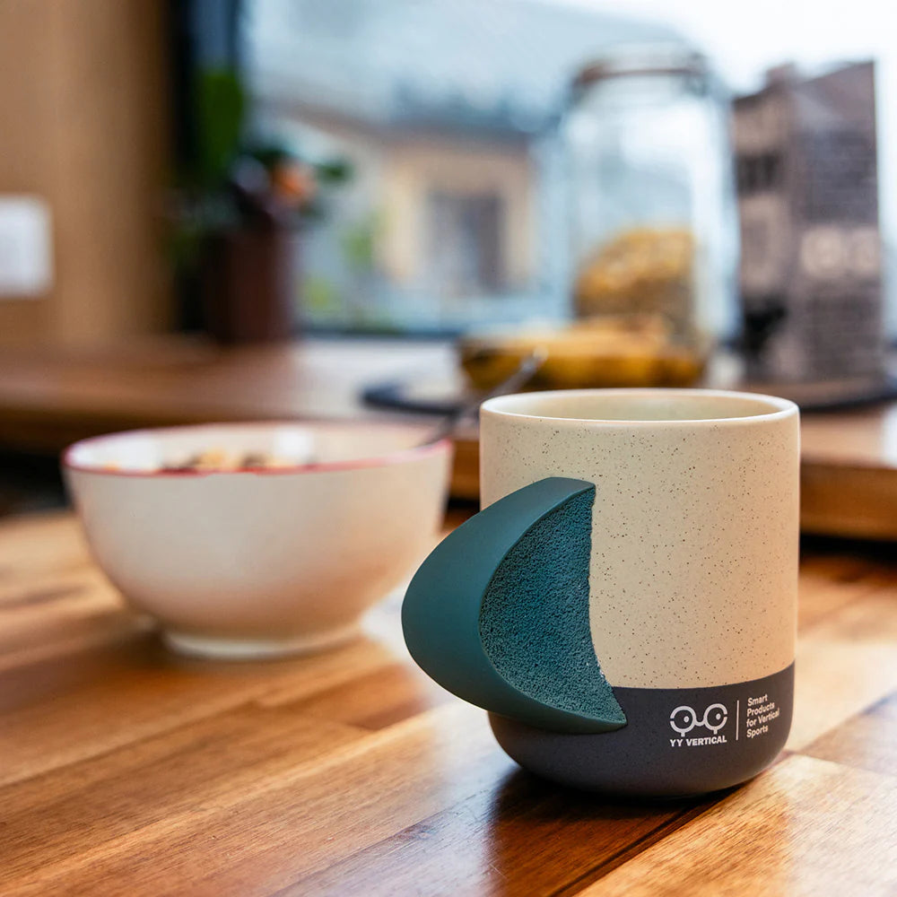 
                      
                        YY Mug EVO for climbers
                      
                    