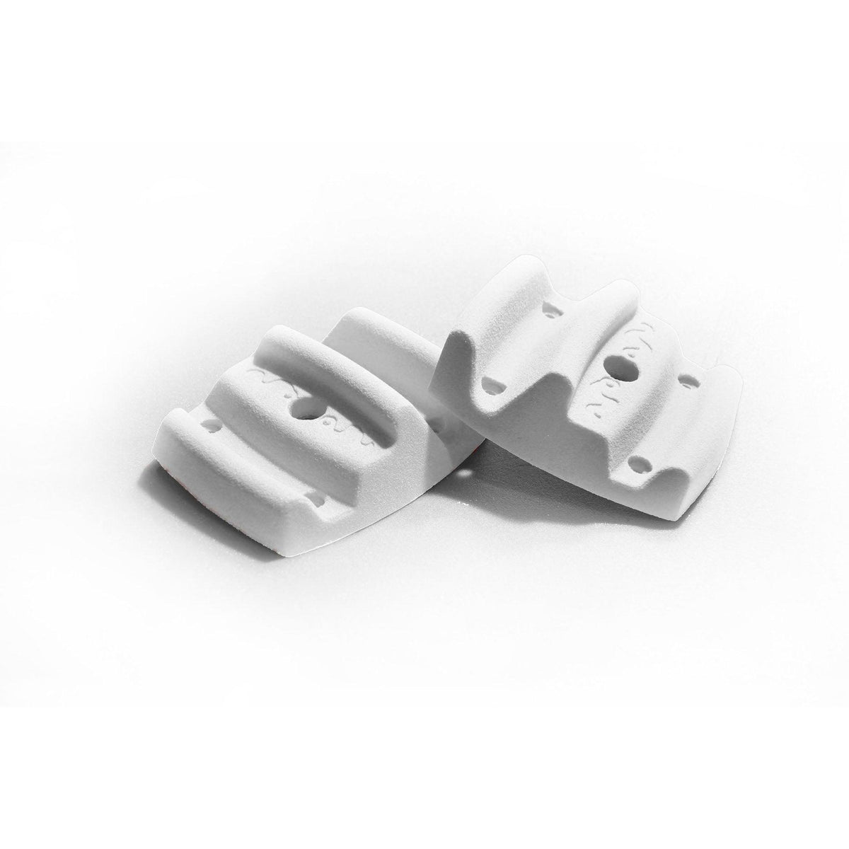 Crimpgimp is een trainingshulpmiddel om te trainen op crimps voor klimmers - Max Climbing - wit