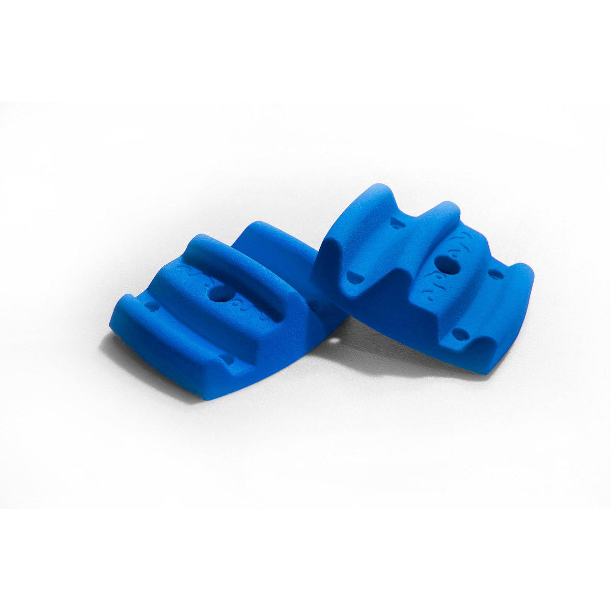 Crimpgimp is een trainingshulpmiddel om te trainen op crimps voor klimmers - Max Climbing - blauw