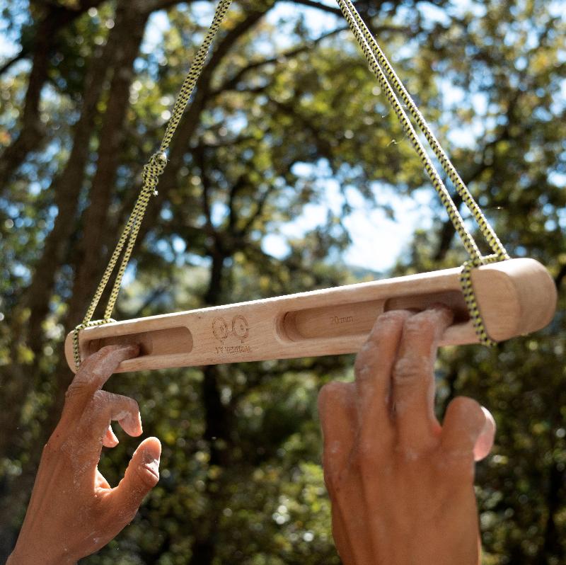 La Baguette – Hangboard zum Mitnehmen an den Fels – Max Climbing
